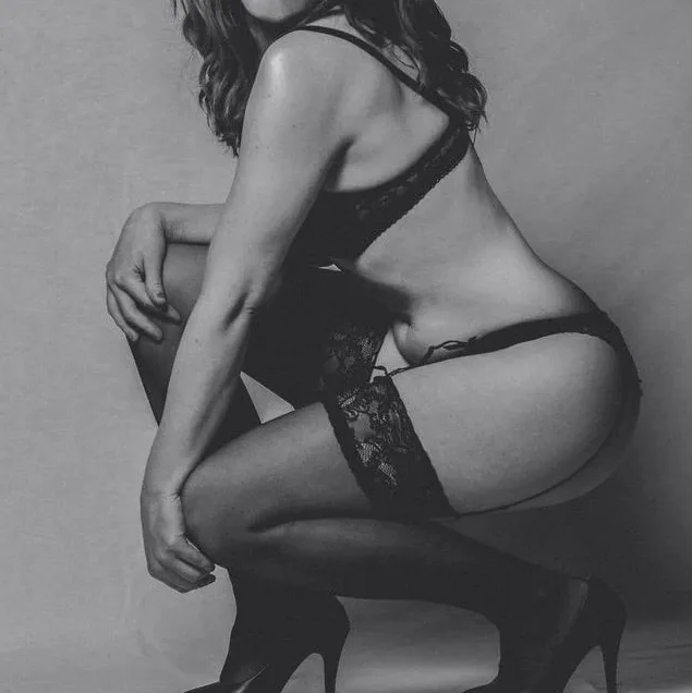 Dilara, 30