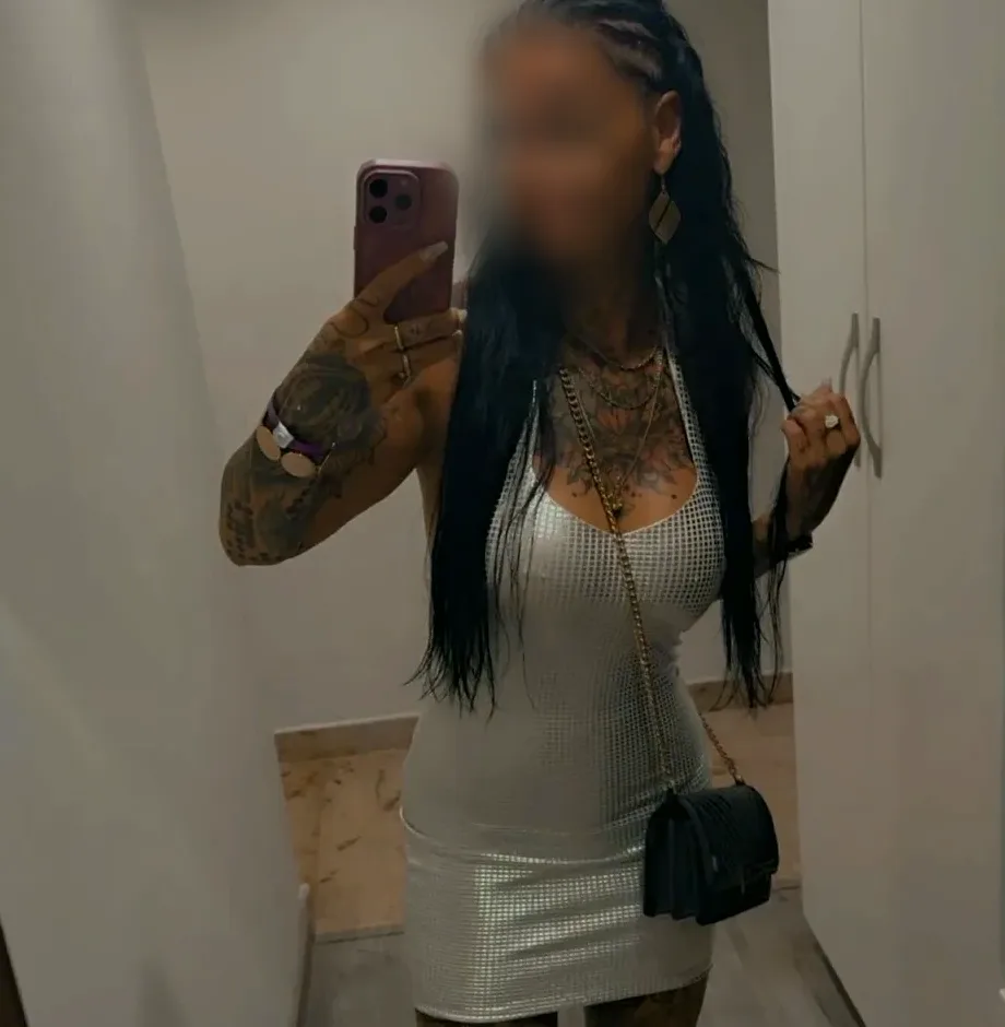Theresa, 36